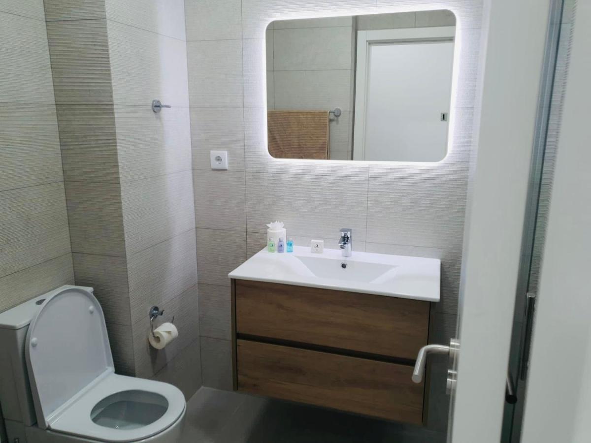 Central Lagos Apt With Marina Views Near Beaches Екстер'єр фото